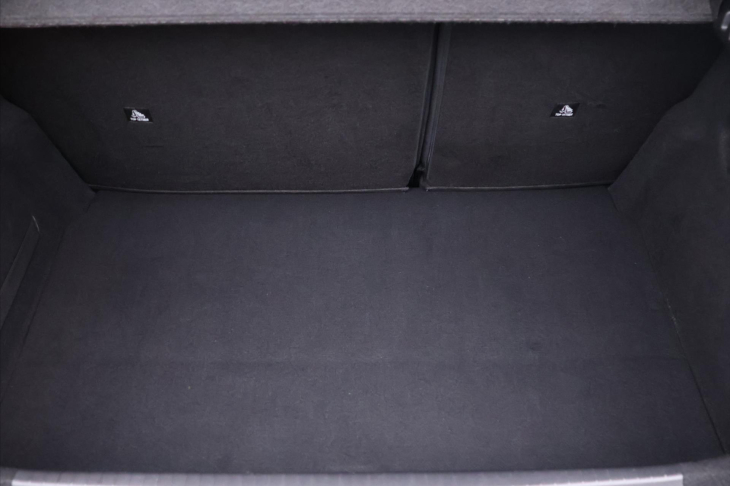 Peugeot 208 1,2 PT 74kW GT-Line LED