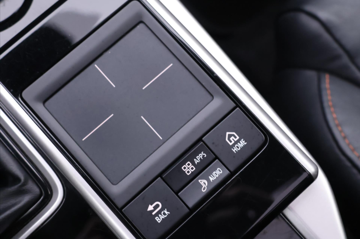 Mitsubishi Eclipse Cross 1,5 T-MIVEC 120kW Aut. Kůže