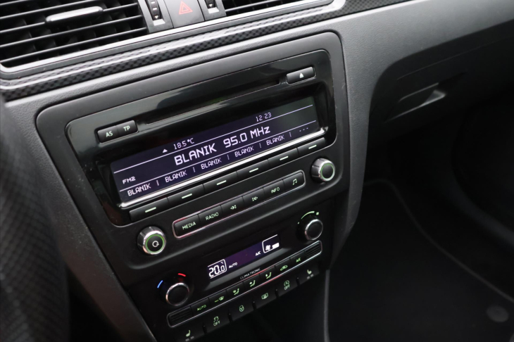 Škoda Rapid 1.2 TSI MonteCarlo Xenon 1.Maj