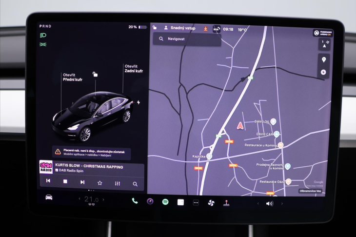 Tesla Model 3 Long Range AWD tažné DPH