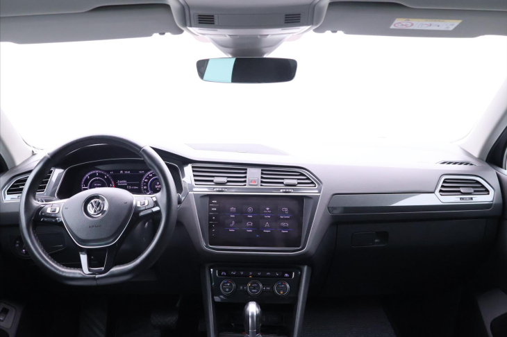 Volkswagen Tiguan 2,0 TDI 176kW Highline DPH CZ