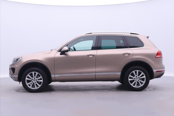 Volkswagen Touareg 3,0 TDI 193kW CZ Masaj DPH
