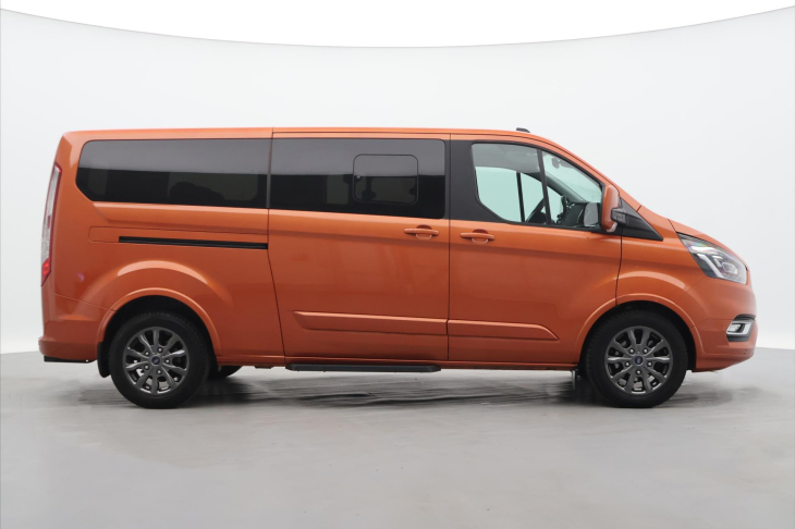 Ford Tourneo Custom 2,0 TDCI 136kW Titanium CZ DPH