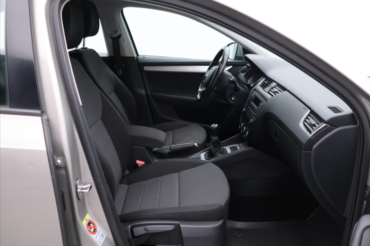 Škoda Octavia 1,6 TDI Ambition Klima CZ