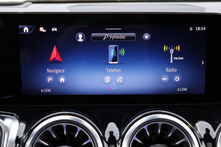 Mercedes-Benz GLB 2,0 220 4Matic AMG Premium