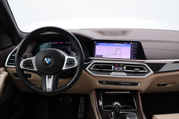 BMW X5 3,0 40 250kW xDrive Mpaket DPH