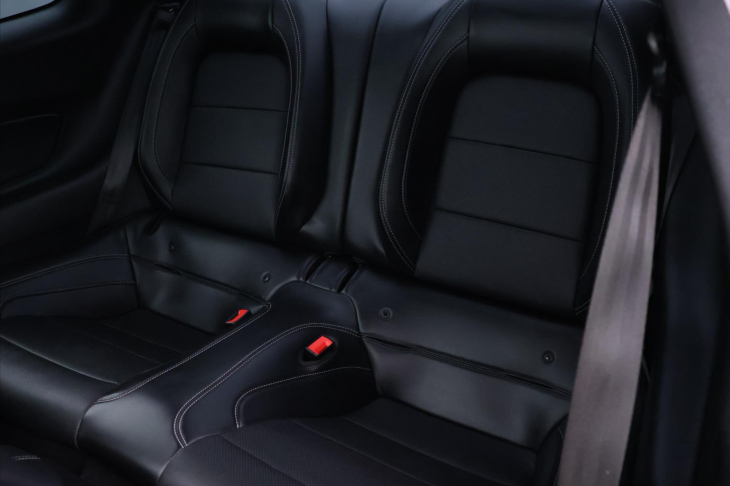 Ford Mustang 5,0 GT 331kW V8 Aut. Kůže