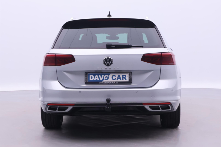 Volkswagen Passat 2.0 TDI DSG R-LINE Matrix