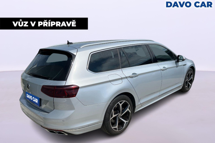 Volkswagen Passat 2.0 TDI DSG R-LINE Matrix
