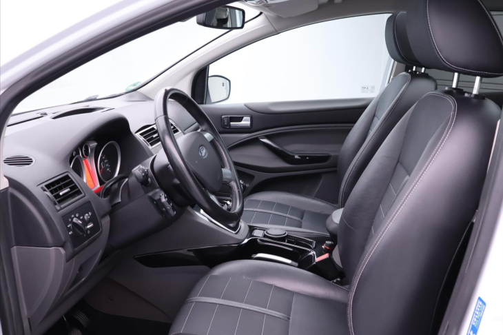 Ford Kuga 2,0 TDCI Titanium AWD Serv.kn.