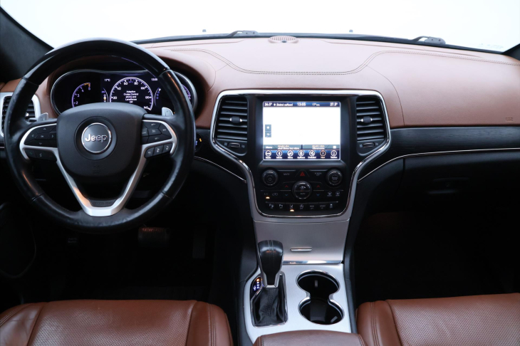Jeep Grand Cherokee 3,0 CRDI 184kW Summit 4x4 CZ