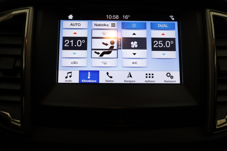 Ford Ranger 2,0 TDCi 125kW XLT CZ DPH Tažné