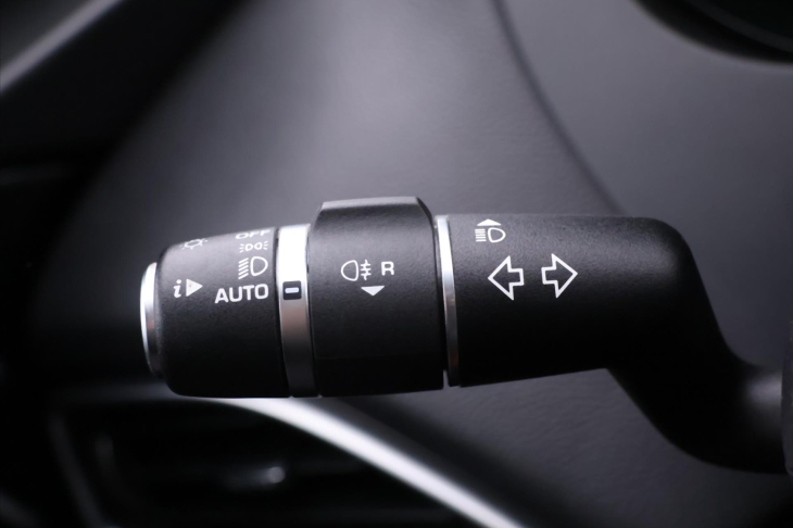 Jaguar F-Pace 2,0 132kW Auto Panorama 20d