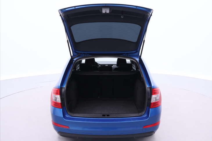 Škoda Octavia 1,6 TDI 77kW CZ Ambition Fresh