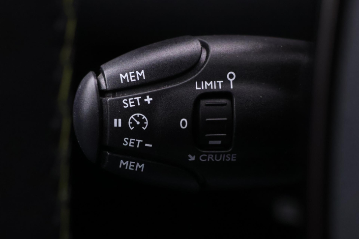 Peugeot 2008 1,2 PT 96kW Aut. CZ GT-Line