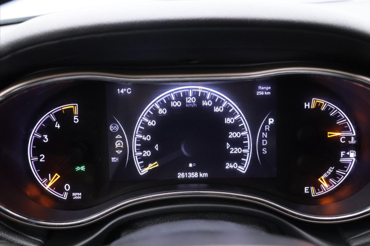 Jeep Grand Cherokee 3,0 CRDI 184KW CZ Overland