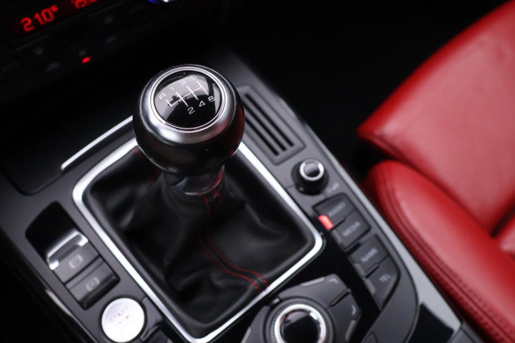 Audi S5 4,2 FSI quattro 260kW Kůže