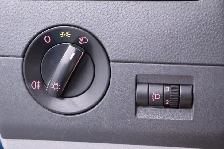 Volkswagen Transporter 2,0 TDI 62kW Tažné zařízení