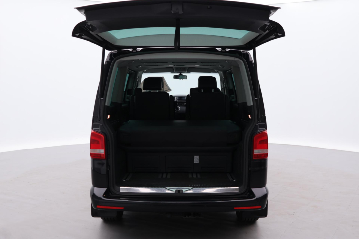 Volkswagen Multivan 2,0 TSI 150kW 4M DSG Highline CZ