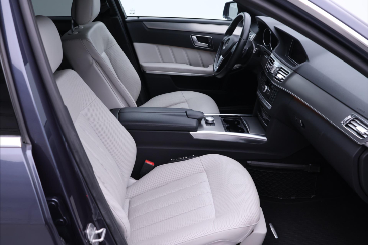 Mercedes-Benz Třídy E 3,0 350 BlueTEC 185kW Avantgarde