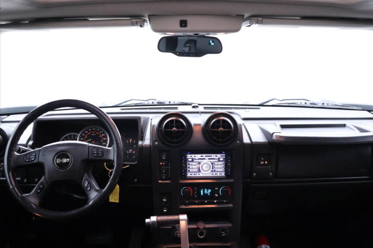 Hummer H2 6,0 i 237kW Automat 4x4 Kůže