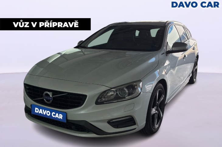 Volvo V60 2.4 D6 162kW R-Design Aut. DPH
