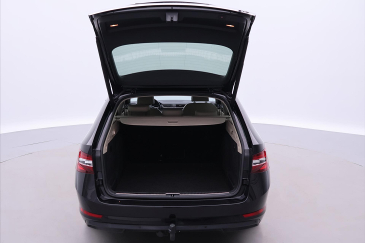 Škoda Superb 2,0 TDI 140kW CZ DSG 4x4 L&K
