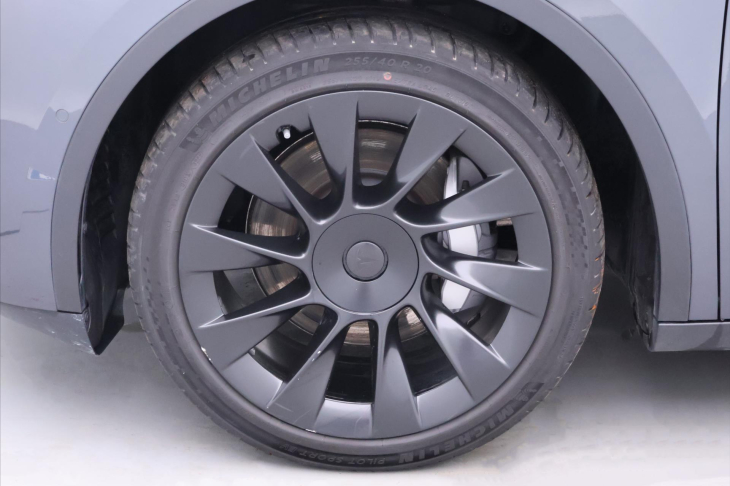 Tesla Model Y Long Range AWD 79kWh DPH