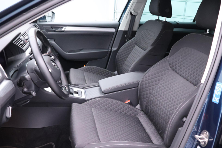 Škoda Superb 2,0 TDI 110 kW Ambition DSG