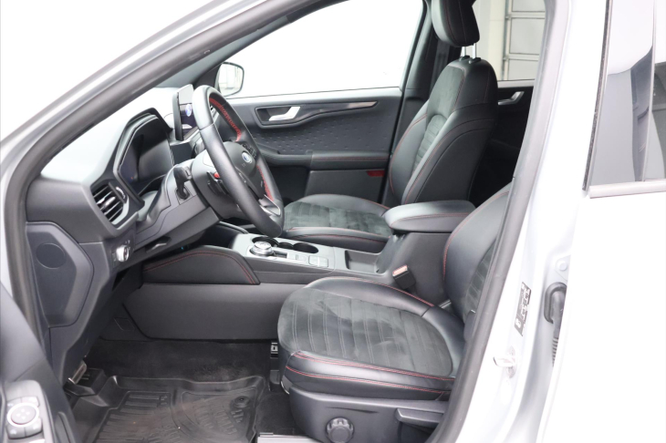 Ford Kuga 2,0 TDCi 140kW AWD ST Line X
