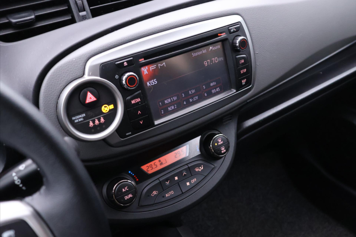 Toyota Yaris 1,0 VVTi Edition 1.Maj Serv.kn