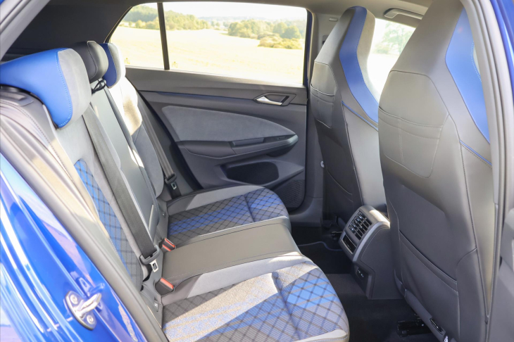 Volkswagen Golf 2,0 235kW 4Motion CZ záruka