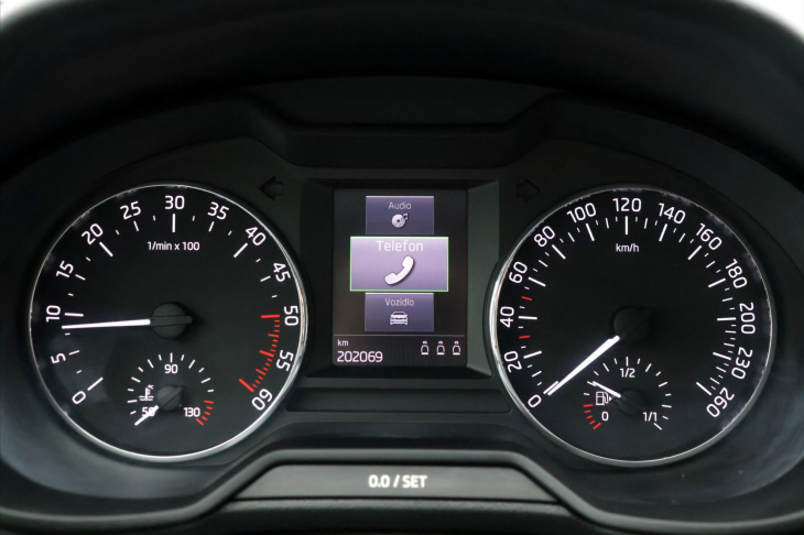 Škoda Octavia 2,0 TDI 110kW Elegance CZ