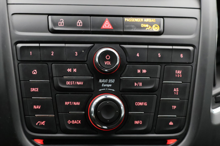 Opel Zafira 1,4 T 103kW Automat Aut. Klima