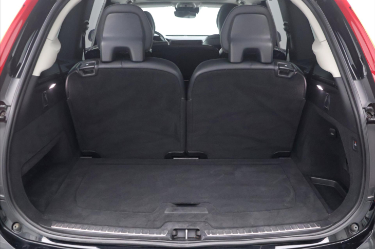 Volvo XC90 2,0 D5 173kW Inscription 4x4 DPH