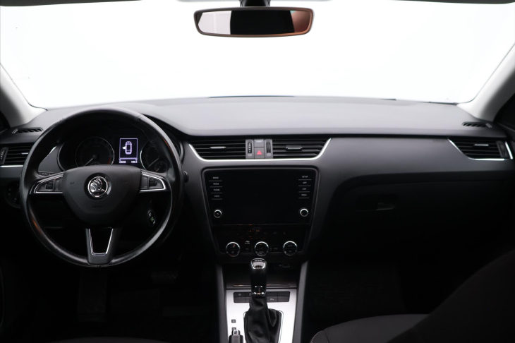 Škoda Octavia 2.0 TDI DSG CZ 125let LED 1Maj