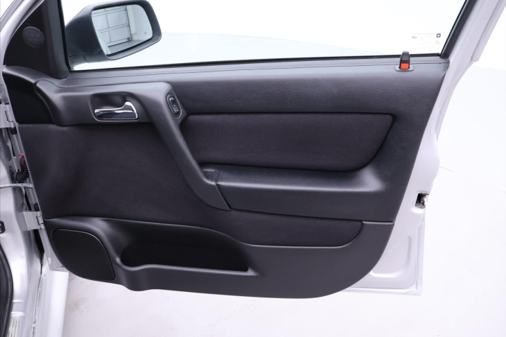 Opel Astra 1,6 16V 74kW CZ