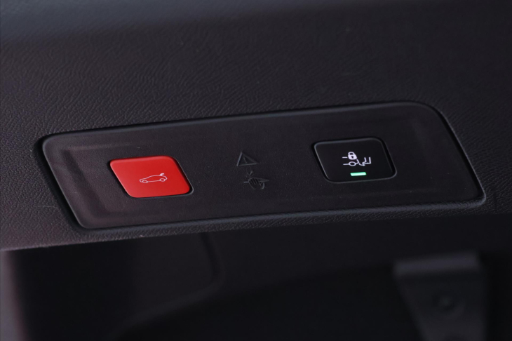 Peugeot 508 1,5 HDi 96kW Aut. Allure DPH