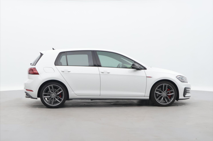 Volkswagen Golf 2,0 TSI GTI Performance DSG