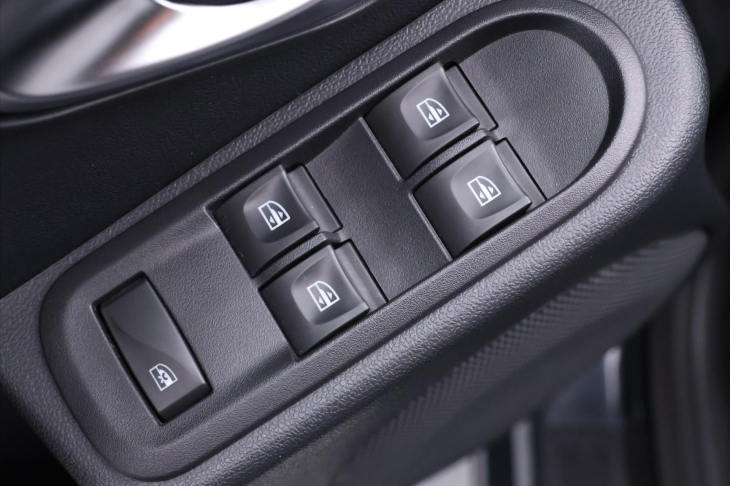 Dacia Duster 1,6 SCe 84kW Klima Navi 31tkm