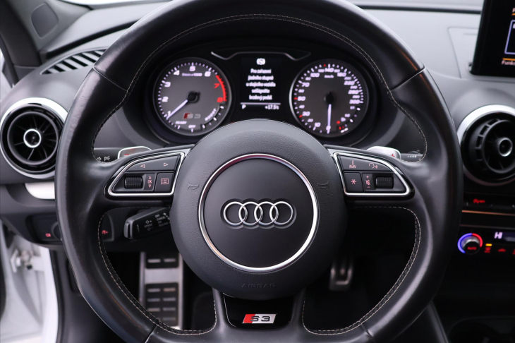 Audi S3 2,0 TFSI 221kW S-Tronic Quattro