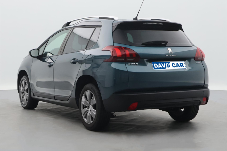 Peugeot 2008 1,2 81 kW klimatizace CZ