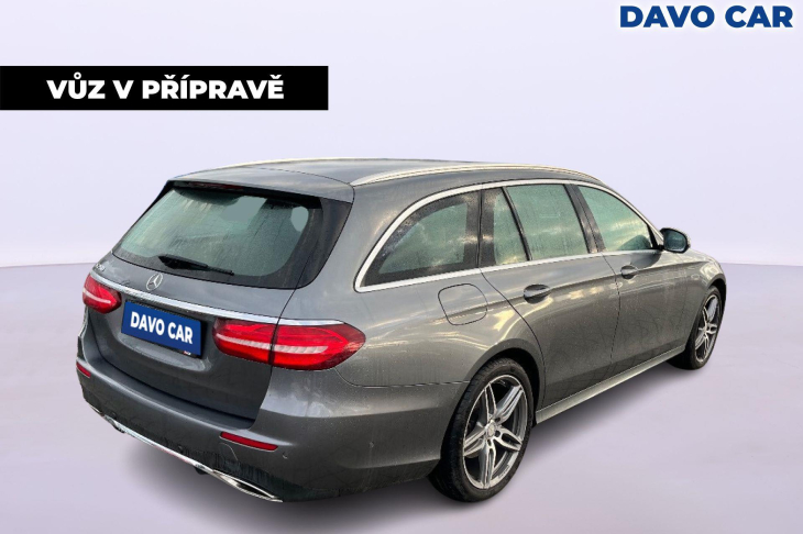 Mercedes-Benz Třídy E 2,0 250 AMG CZ 360° kamera