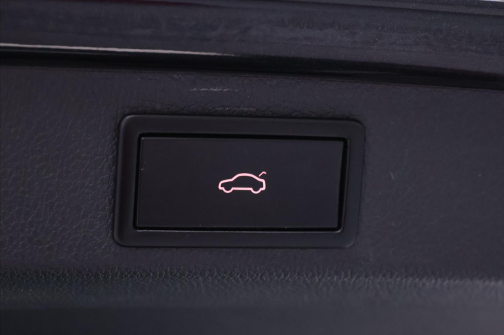 Škoda Superb 2,0 TDI 140kW DSG L&K 1.Maj