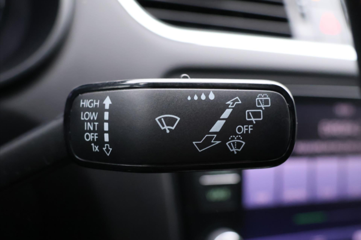 Škoda Octavia 2,0 TSI 162kW Navi Xenon RS