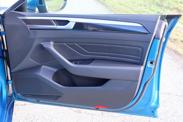 Volkswagen Arteon Shooting Brake 2,0 TDI DSG R-line 4M LED DPH