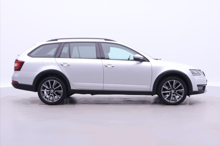 Škoda Octavia 2,0 TDI 110kW 4x4 CZ Scout LED