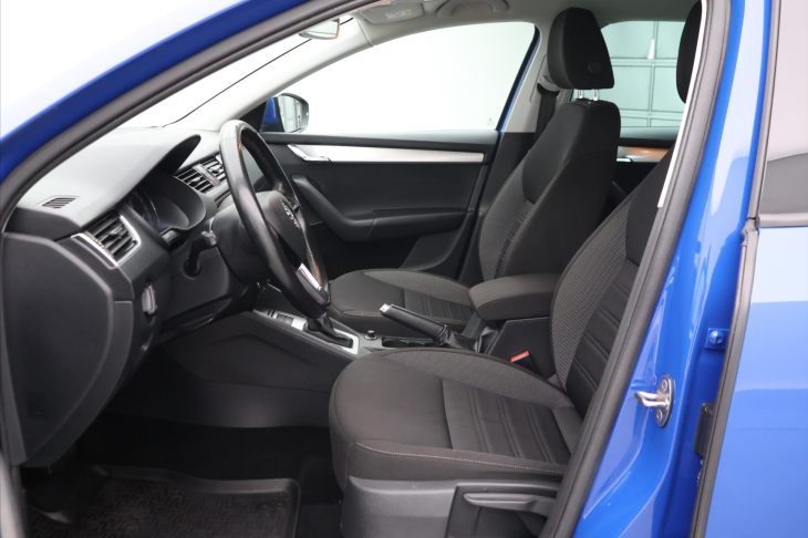 Škoda Octavia 2.0 TDI DSG CZ 125let LED 1Maj