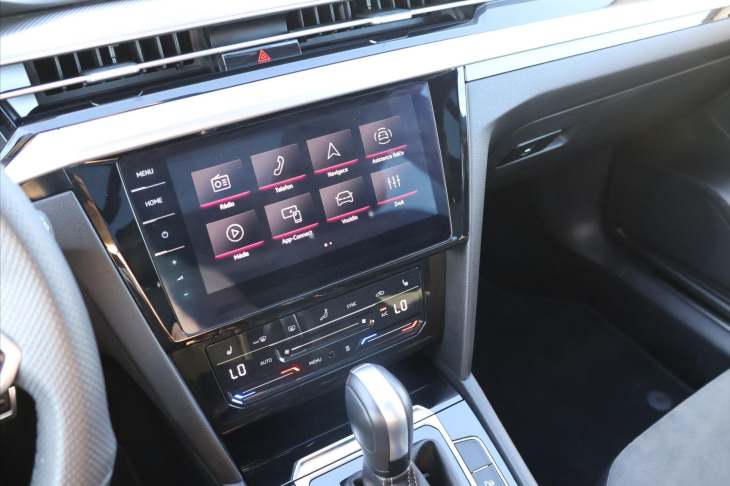 Volkswagen Arteon Shooting Brake 2,0 TDI 142kW 4M DSG R-Line DPH