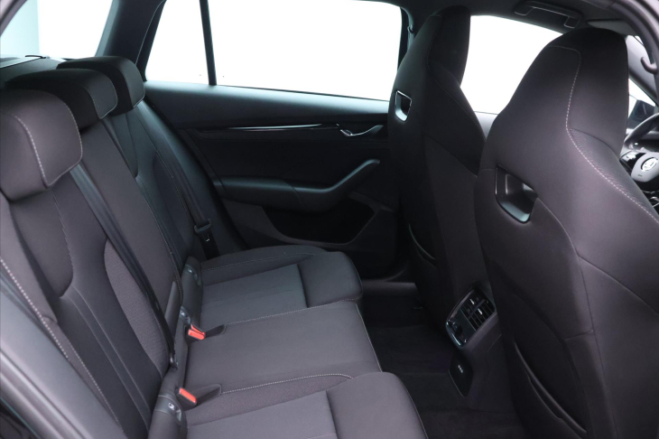 Škoda Octavia 2,0 TDI 110kW DSG Sportline DPH
